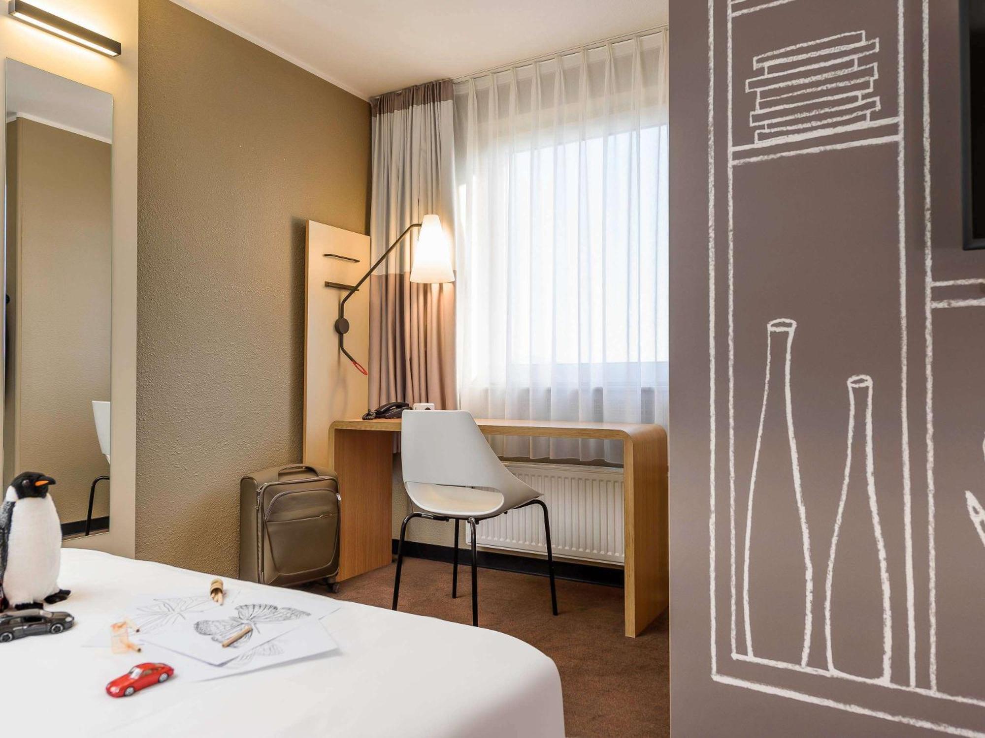 Ibis Frankfurt Centrum Francoforte sul Meno Esterno foto