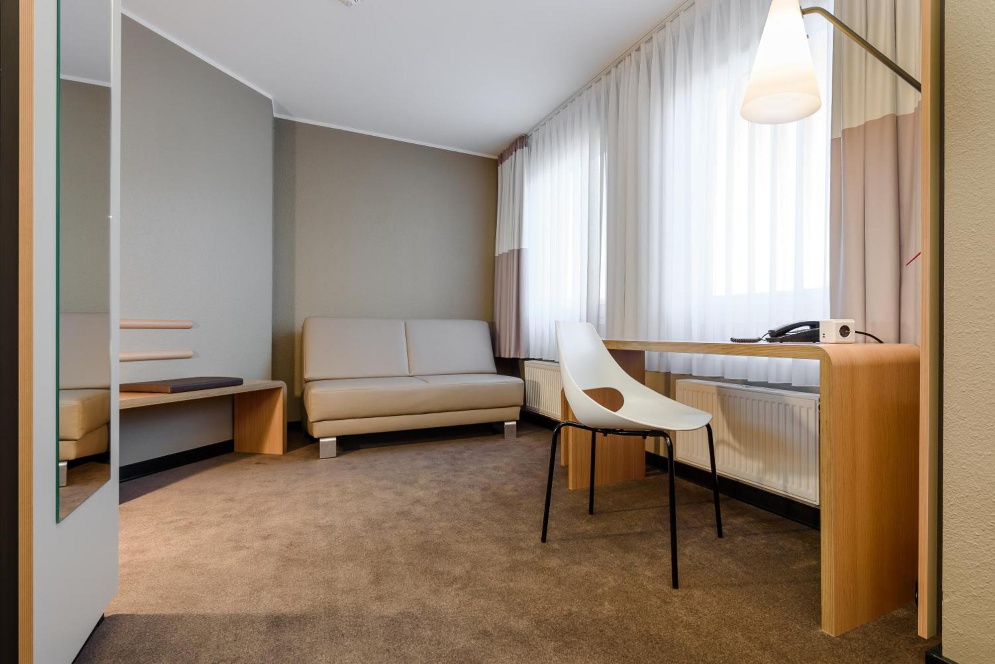 Ibis Frankfurt Centrum Francoforte sul Meno Esterno foto
